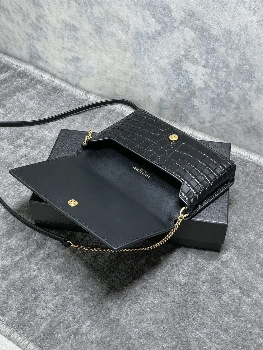 YSL KATE Medium Leather Shoulder Bag